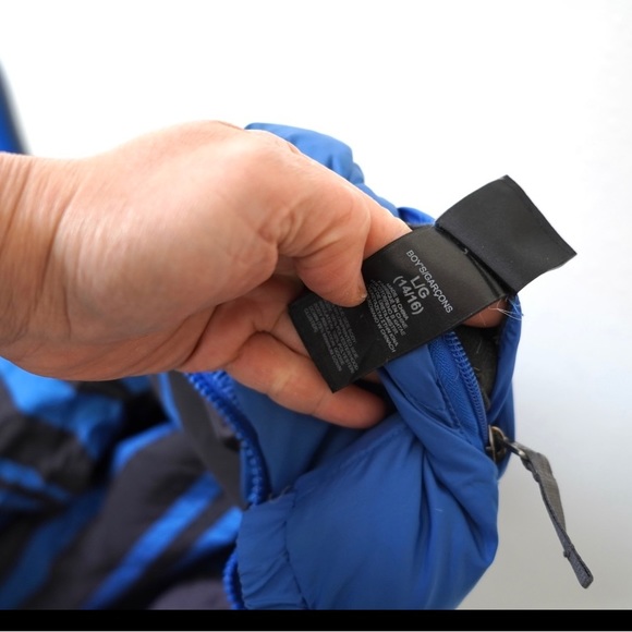 The Northface 550 Y Boys 14/16 Puffer Jacket Full Zip Hood Blue Reversible - Picture 4 of 11